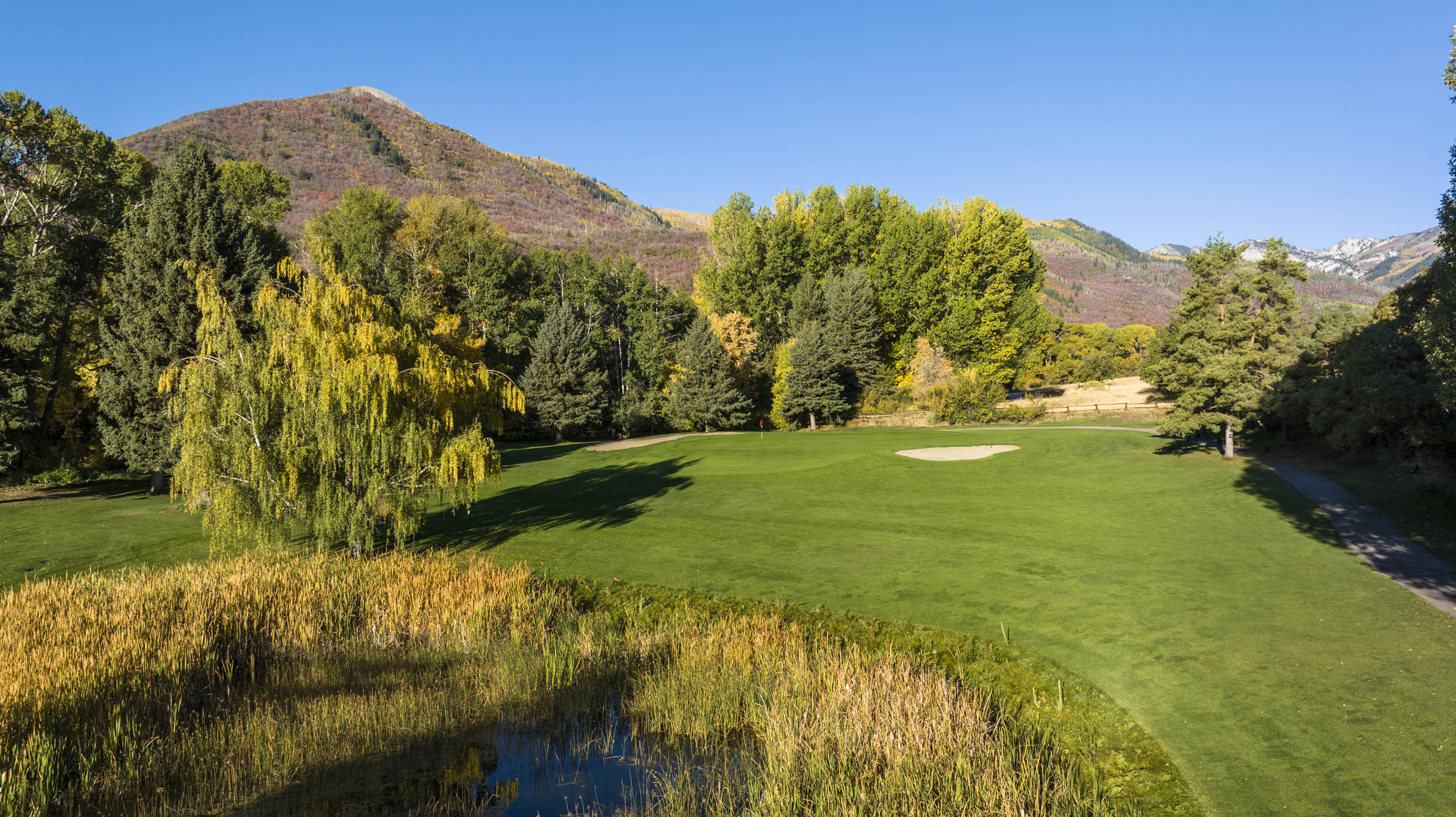 Wasatch Mountain State Park Lake Course in autumn, Midway near Park City, Utah